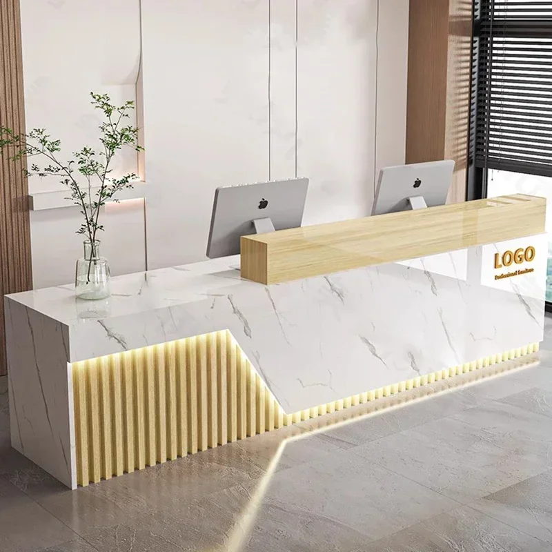 Op maat gemaakte luxe receptie - Office Furniture Bali recensie en prijs